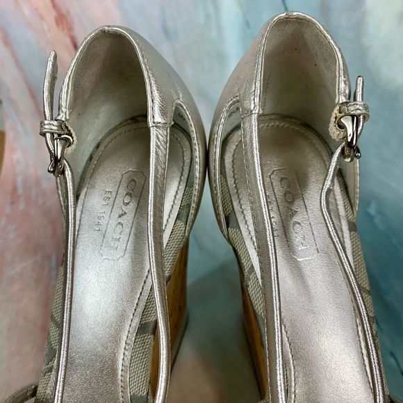 EUC Coach Joslin Wedge Sandal NICE!! - Picture 7 of 16